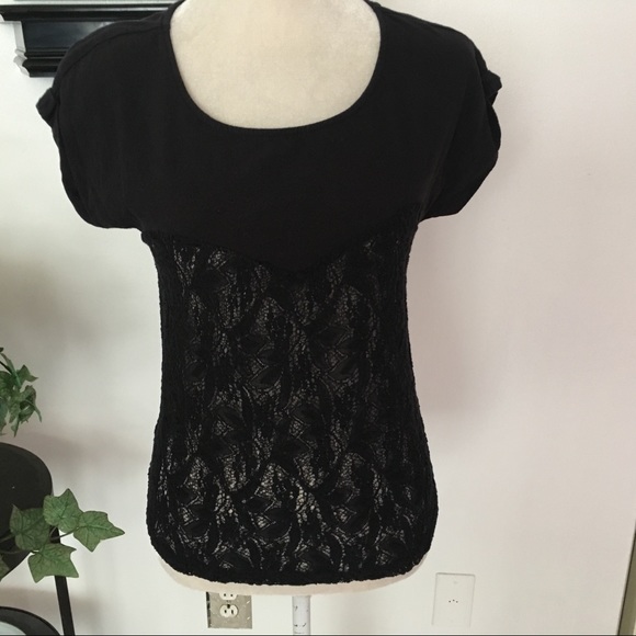 Lily White Black Short Sleeve Crochet Top Size Small - Picture 5 of 6